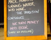 Queensland bar & grill puts up ‘no Muslims’ sign