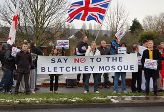 BNP Bletchley mosque protest