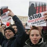 Warsaw mosque protest