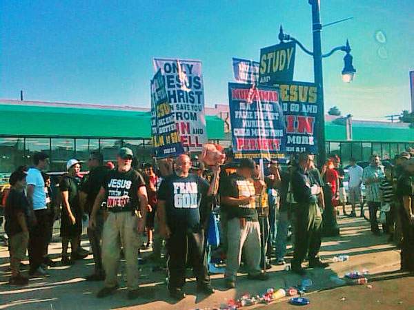 Bible Believers anti-Islam protest (2)