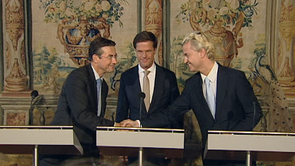 Wilders Verhagen handshake