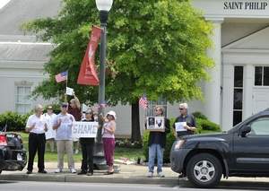 Anti-Wilders protest Tennessee