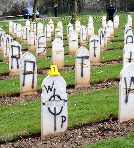 Arras cemetery desecration