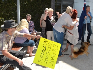 Currumbin anti-mosque protestors celebrate