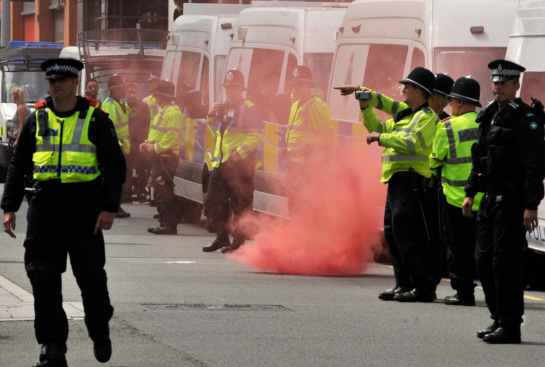 EDL Birmingham smoke bomb