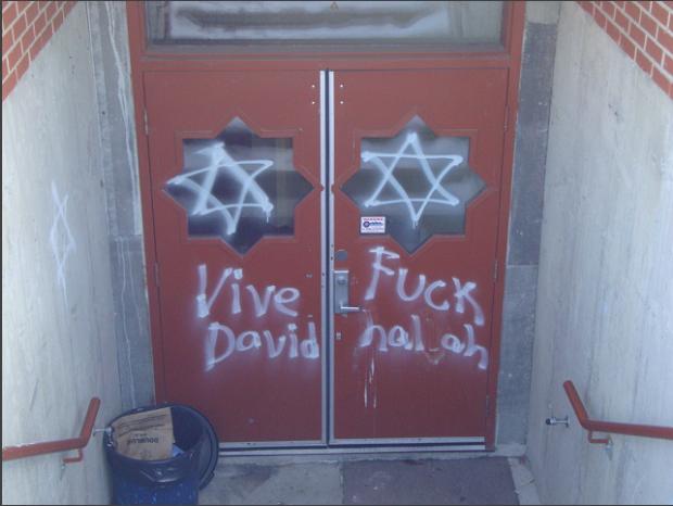 Gatineau mosque graffiti2