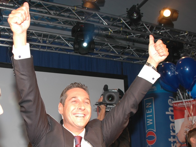 Strache celebrates